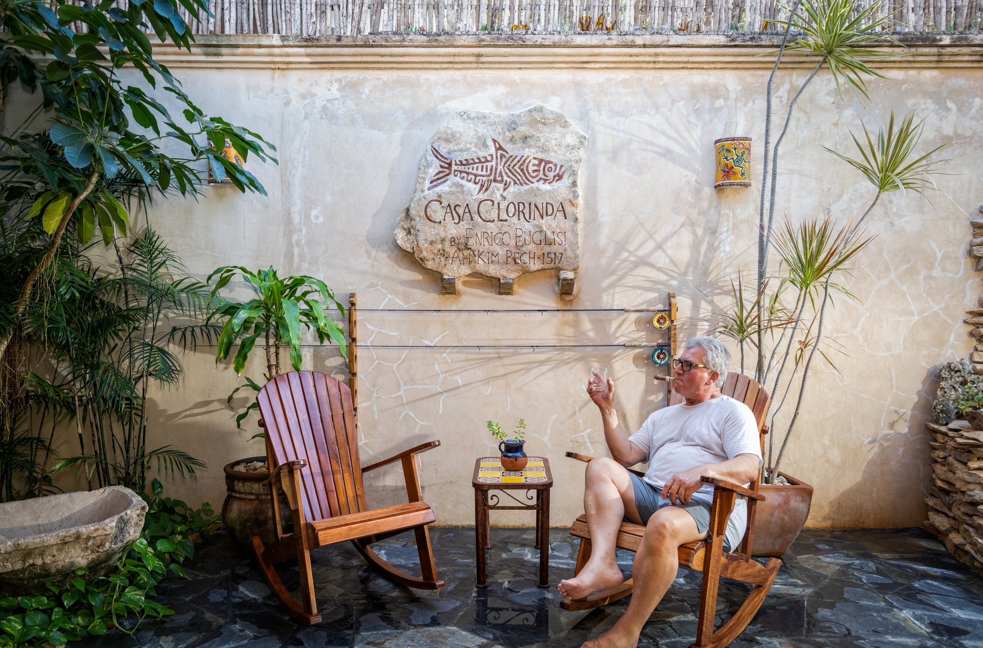 Enrico Hanging in Mexico